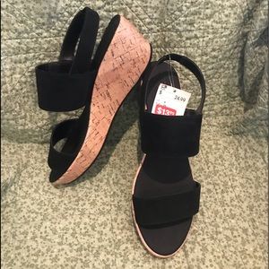 H&M Black Wedges